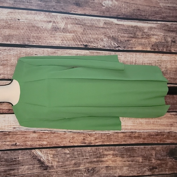 Authentic Gucci 100% Silk Green Size 44 Dress - Picture 2 of 8